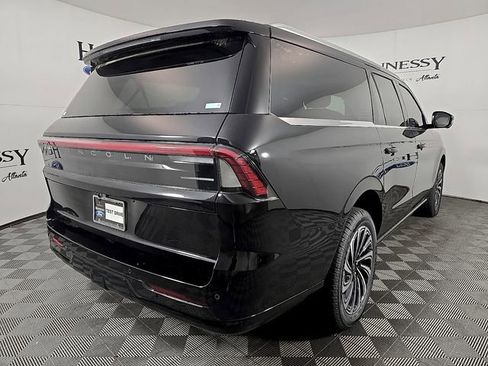 New 2026 Lincoln Navigator L Black Label AWD/4WD image 5