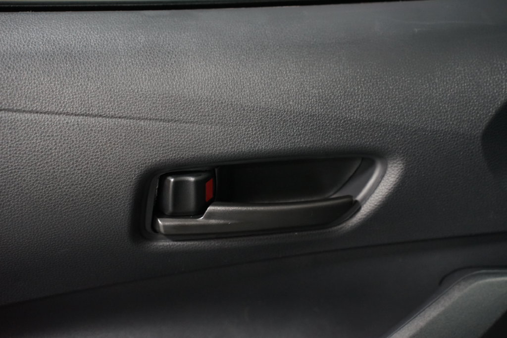 New 2027 Toyota Corolla LE FWD image 30