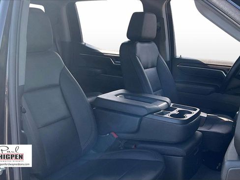 Used 2025 GMC Sierra 1500 SLT image 7