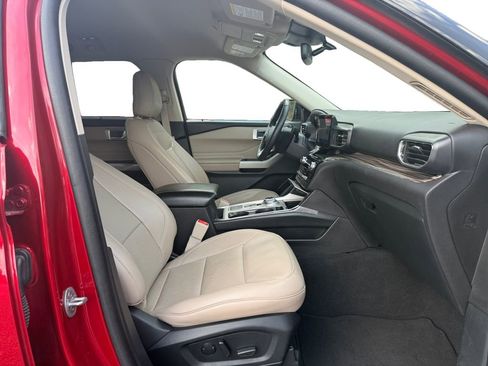 Used 2023 Ford Explorer Limited image 15