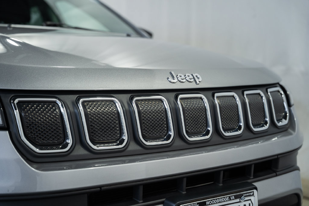 Certified 2022 Jeep Compass Latitude AWD/4WD image 8
