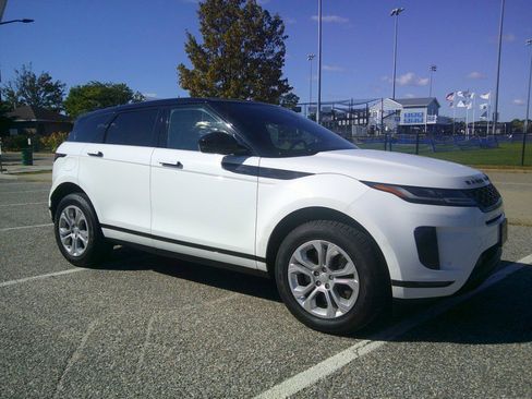 Used 2020 Land Rover Range Rover Evoque S image 8