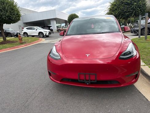 Used 2023 Tesla Model Y Long Range AWD/4WD image 4