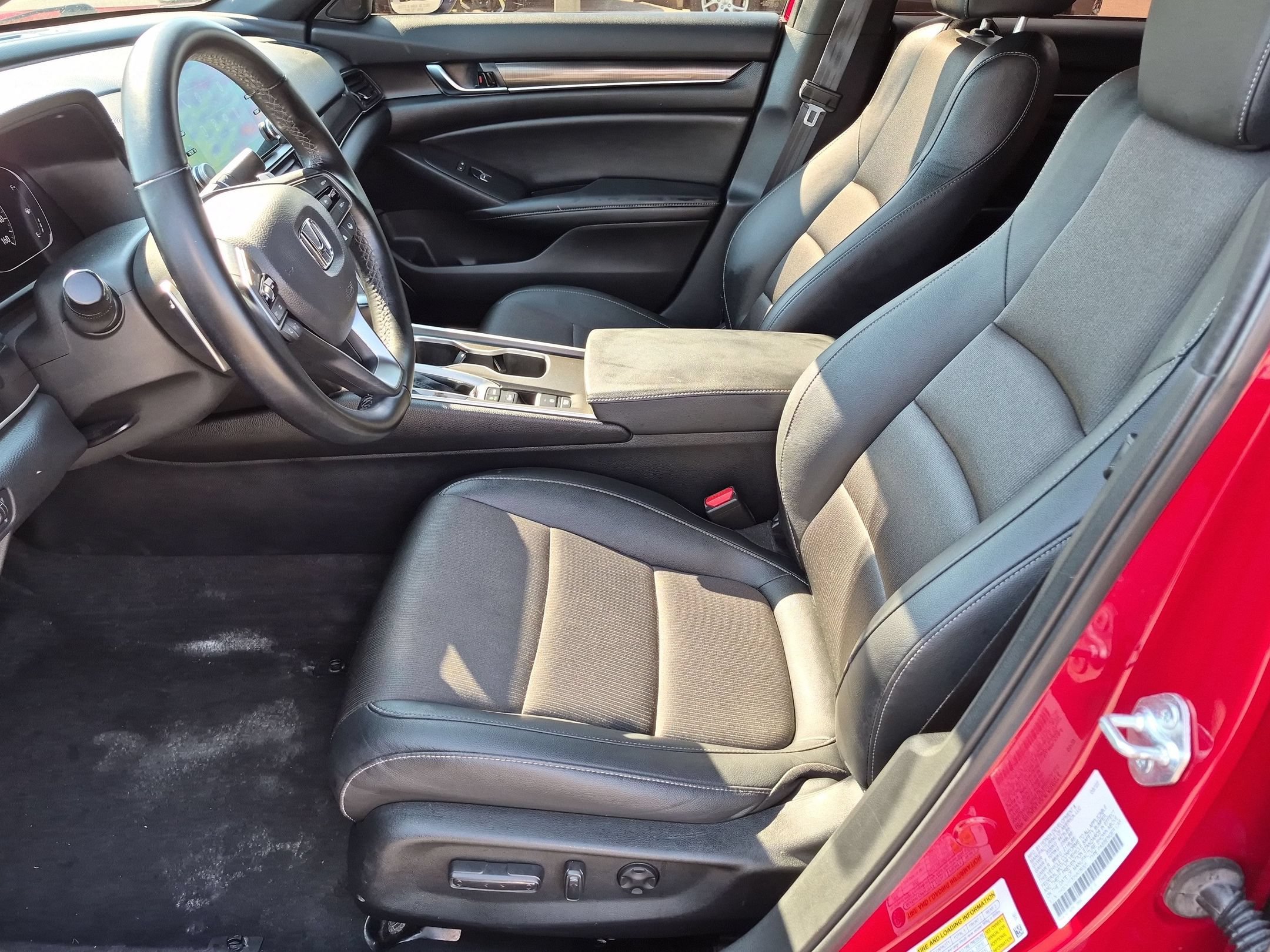 Used 2022 Honda Accord Sport image 15
