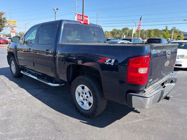 Used 2007 Chevrolet Silverado 1500 LT w/ Towing Package AWD/4WD image 6