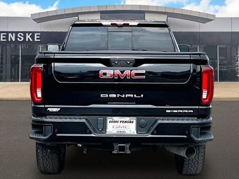 Used 2022 GMC Sierra 2500 Denali w/ Denali Ultimate Package image 4