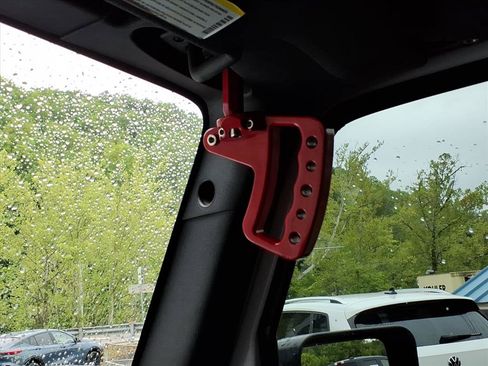Used 2016 Jeep Wrangler Sport AWD/4WD image 24