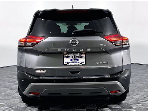 Used 2023 Nissan Rogue SV AWD/4WD image 4