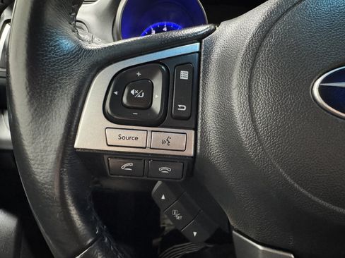 Used 2017 Subaru Legacy 2.5i Premium AWD/4WD image 34