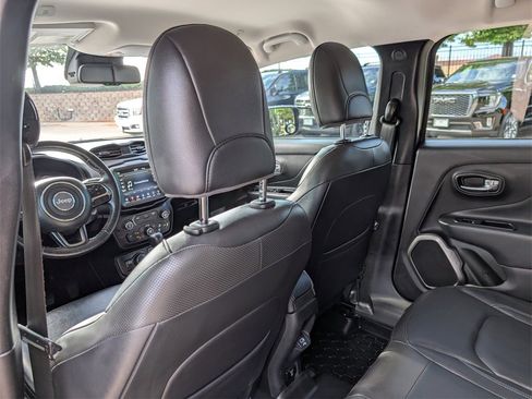 Used 2018 Jeep Renegade Limited w/ UConnect 8.4 Nav Group image 15