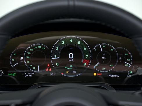 Used 2026 Porsche 911 GTS RWD image 28