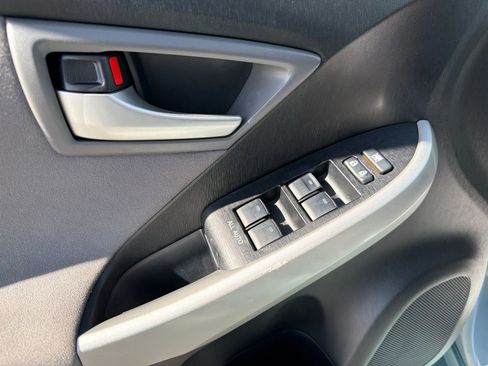 Used 2015 Toyota Prius Two FWD image 10