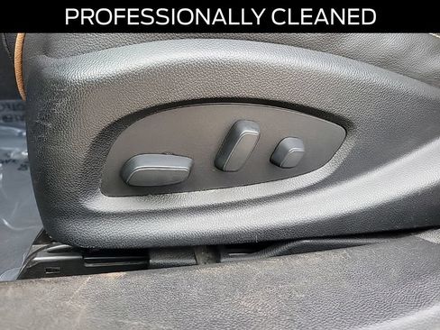 Used 2018 Chevrolet Impala Premier FWD image 17