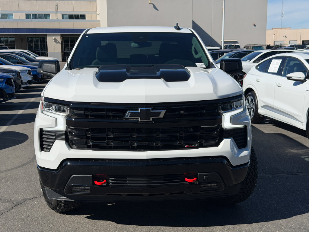 Used 2023 Chevrolet Silverado 1500 LT Trail Boss w/ Protection Package AWD/4WD image 4