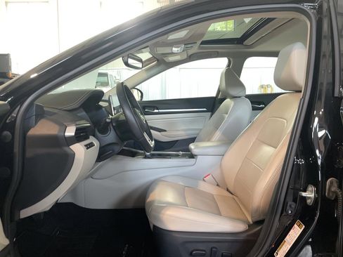 Used 2019 Nissan Altima 2.5 SL AWD/4WD image 8