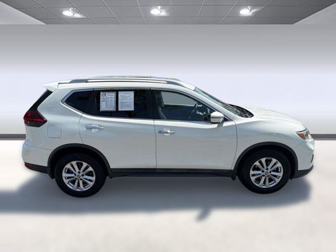 Used 2018 Nissan Rogue S w/ S Value Package FWD image 8