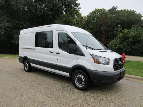 Used 2018 Ford Transit 350 148 Medium Roof RWD image 3