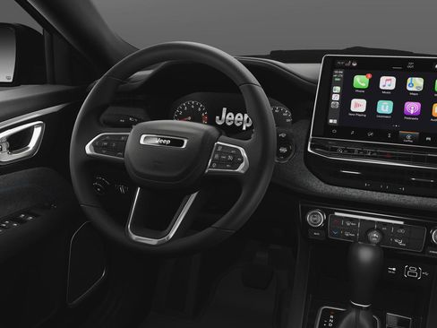 New 2026 Jeep Compass Latitude image 9