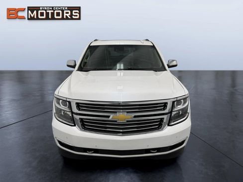 Used 2016 Chevrolet Suburban LTZ image 8