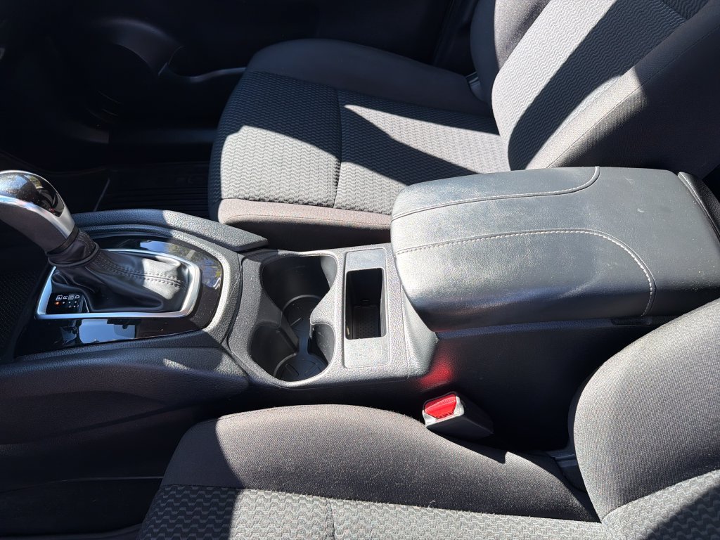 Used 2020 Nissan Rogue Sport S w/ Appearance Package FWD image 31