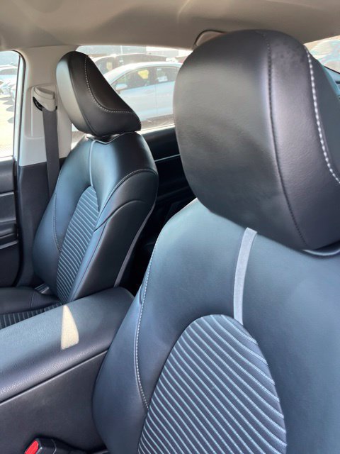 Used 2024 Toyota Camry SE FWD image 5