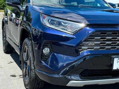 Used 2020 Toyota RAV4 XSE AWD/4WD image 4