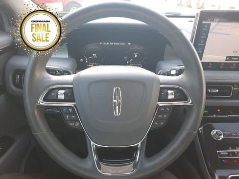 Used 2023 Lincoln Nautilus Reserve w/ Equipment Group 201A image 15