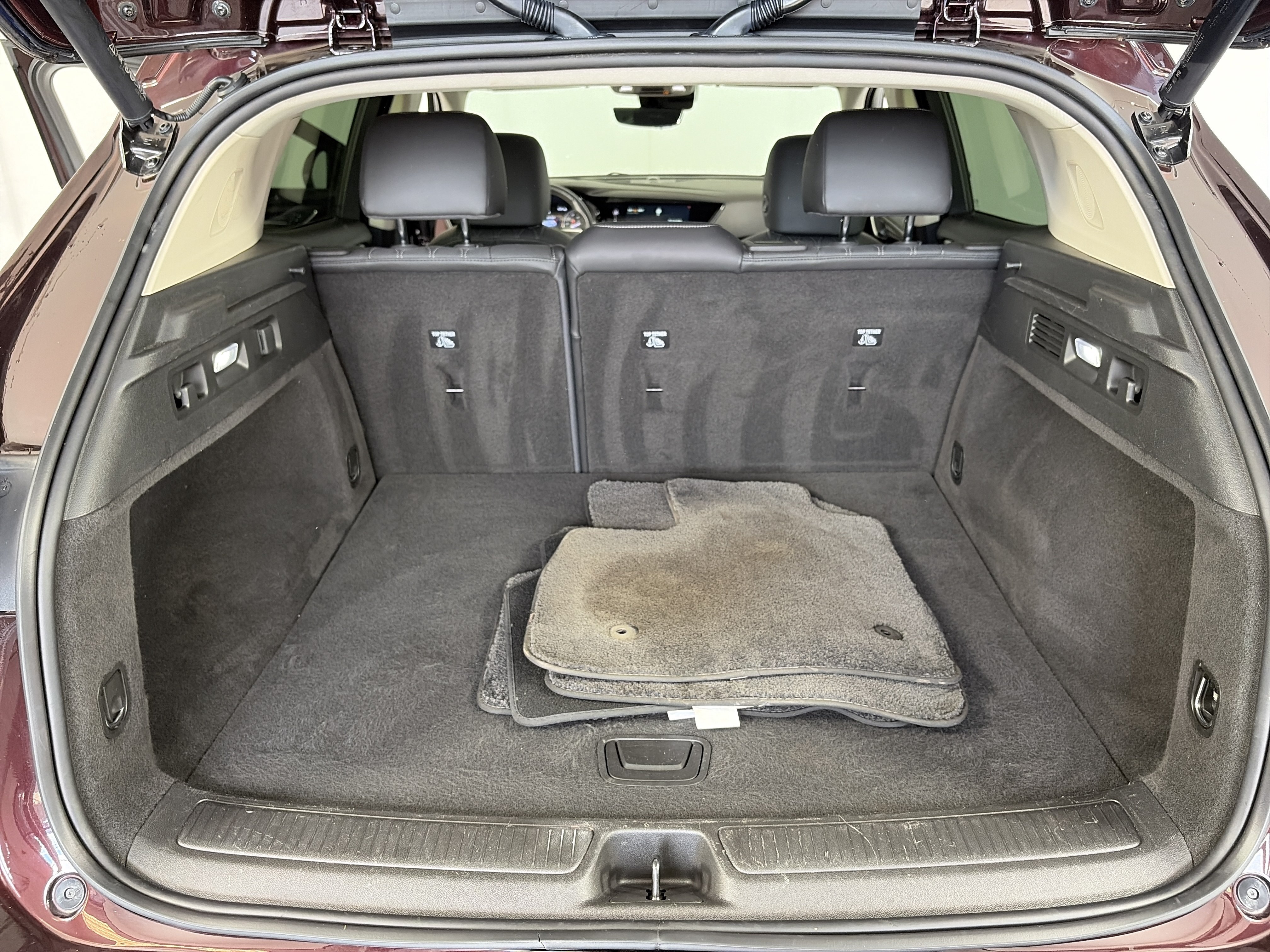 Certified 2023 Buick Envision Avenir AWD/4WD image 14