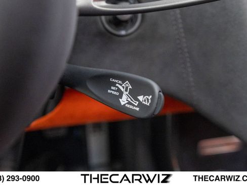 Used 2020 McLaren 600LT Spider RWD image 53