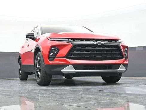 Used 2024 Chevrolet Blazer LT w/ Midnight/Sport Edition FWD image 54