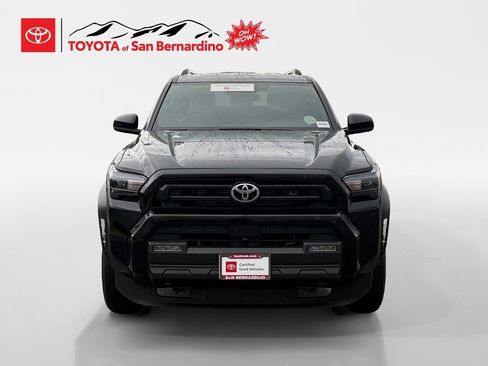 Certified 2025 Toyota 4Runner SR5 image 8