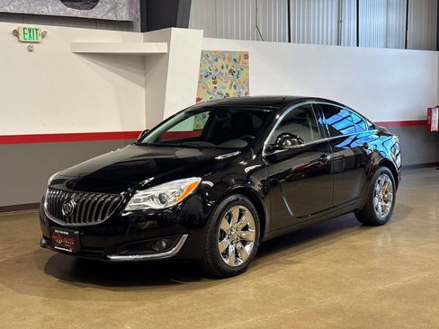 Used 2016 Buick Regal AWD image 10