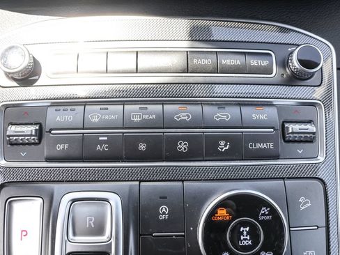 Used 2023 Hyundai Santa Fe SEL AWD/4WD image 25