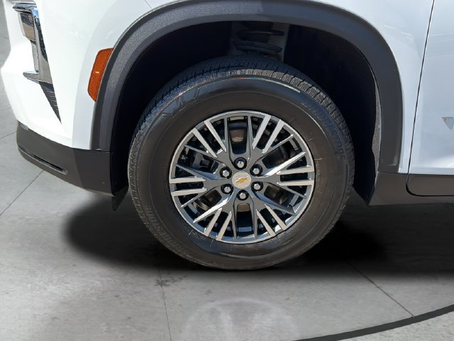 Used 2024 Chevrolet Traverse LT FWD image 26