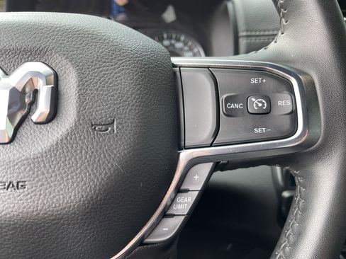 Used 2024 RAM 1500 Laramie image 28