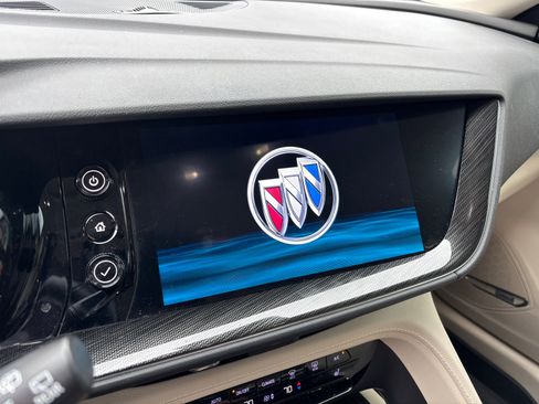 Used 2021 Buick Envision Essence w/ Technology Package I FWD image 19