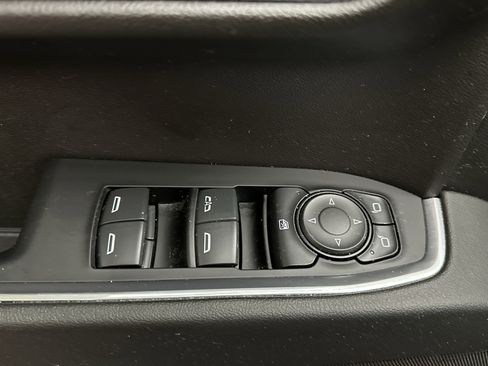 Used 2024 Chevrolet Silverado 1500 LT AWD/4WD image 20