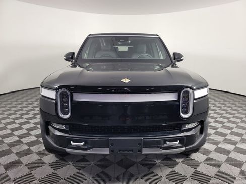 Used 2024 Rivian R1S Adventure image 8