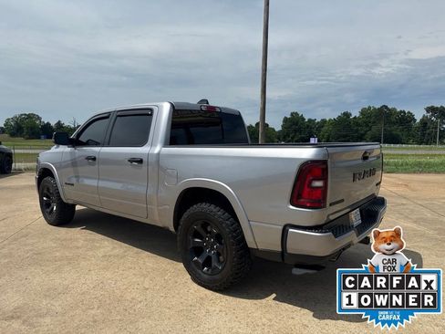 Used 2025 RAM 1500 Big Horn AWD/4WD image 5