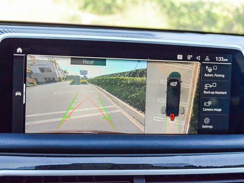 Used 2020 BMW 750i xDrive w/ Executive Package image 50