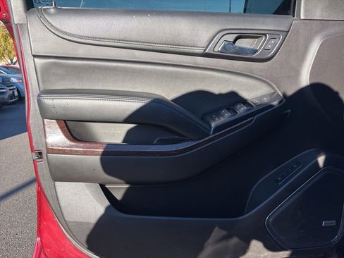 Used 2018 GMC Yukon Denali w/ Denali Ultimate Package image 23