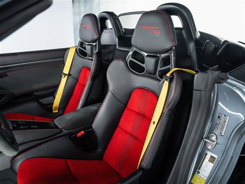 Used 2025 Porsche 718 Boxster Spyder RS image 5