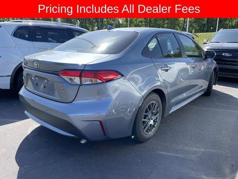 Used 2021 Toyota Corolla L FWD image 4