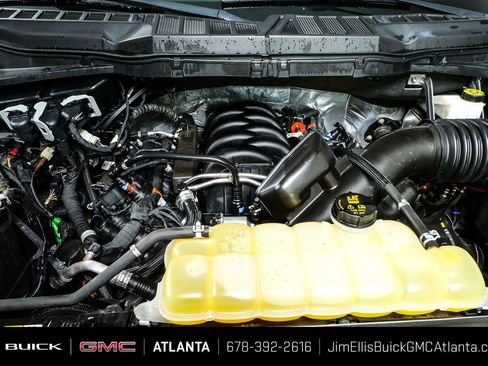 Used 2021 Ford F150 Platinum w/ FX4 Off-Road Package AWD/4WD image 33