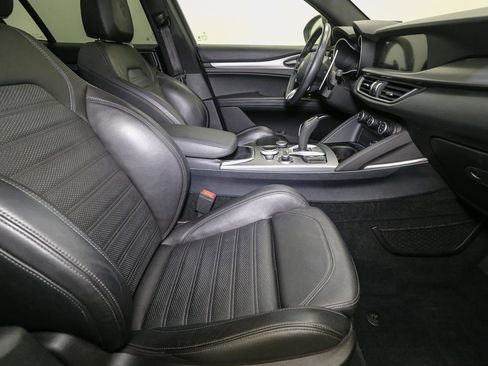 Used 2020 Alfa Romeo Stelvio Ti Sport w/ Quick Order Package 22S Sport image 18