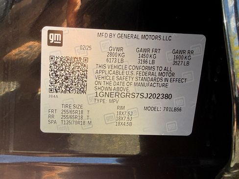 Used 2025 Chevrolet Traverse LT w/ Driver Confidence Package image 31