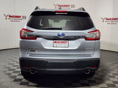 Used 2024 Subaru Ascent Premium w/ Convenience Package image 6