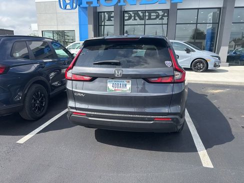 Used 2024 Honda CR-V EX-L image 7