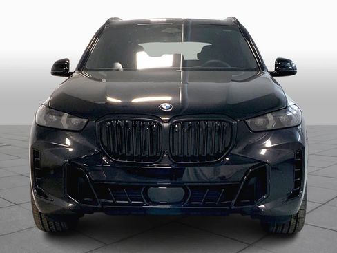 New 2026 BMW X5 xDrive40i w/ M Sport Package image 3
