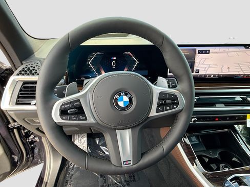 New 2026 BMW X5 xDrive40i w/ M Sport Package AWD/4WD image 41